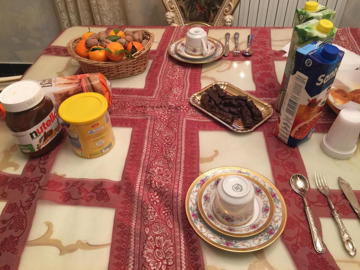 Colazione Da Lolly Bed and Breakfast Napoli Eksteriør billede