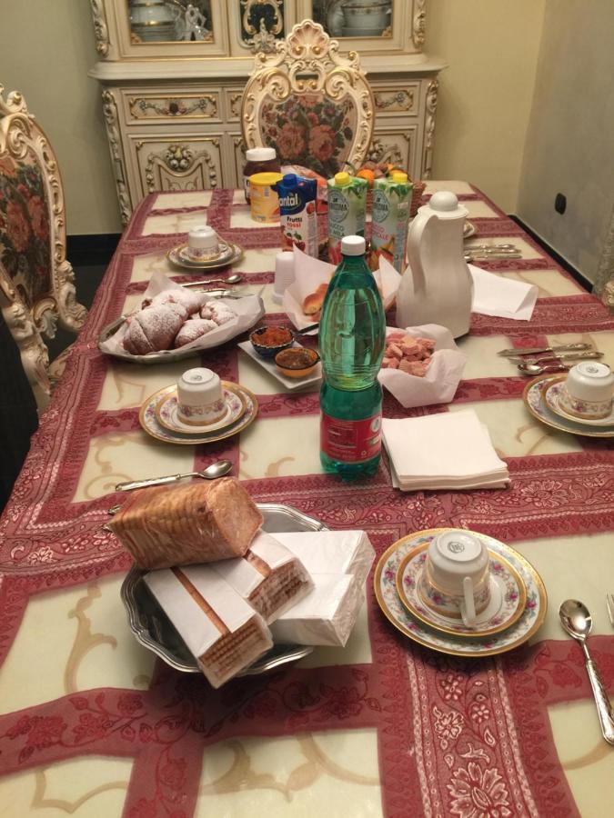 Colazione Da Lolly Bed and Breakfast Napoli Eksteriør billede